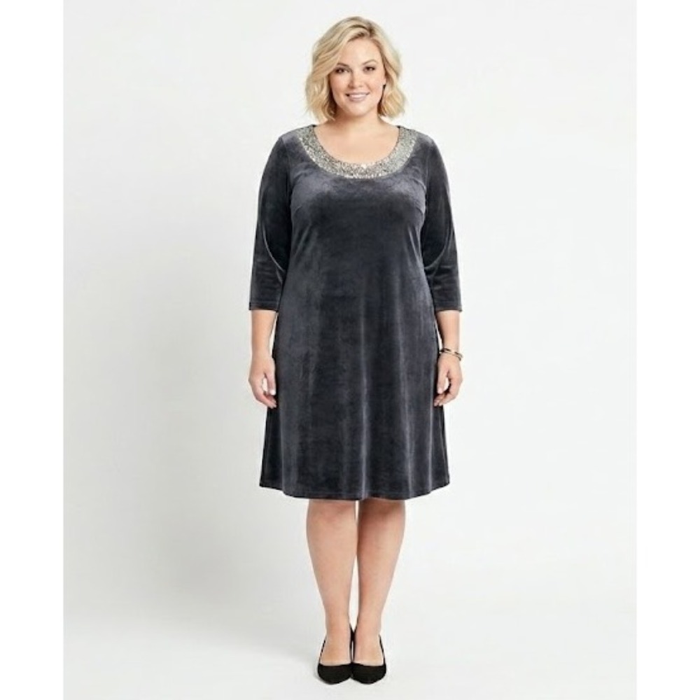 Slinky‎ Brand Dress 1X Gray Sequin Slinky Knit 3/4 Sleeve Empire Waist A-Line